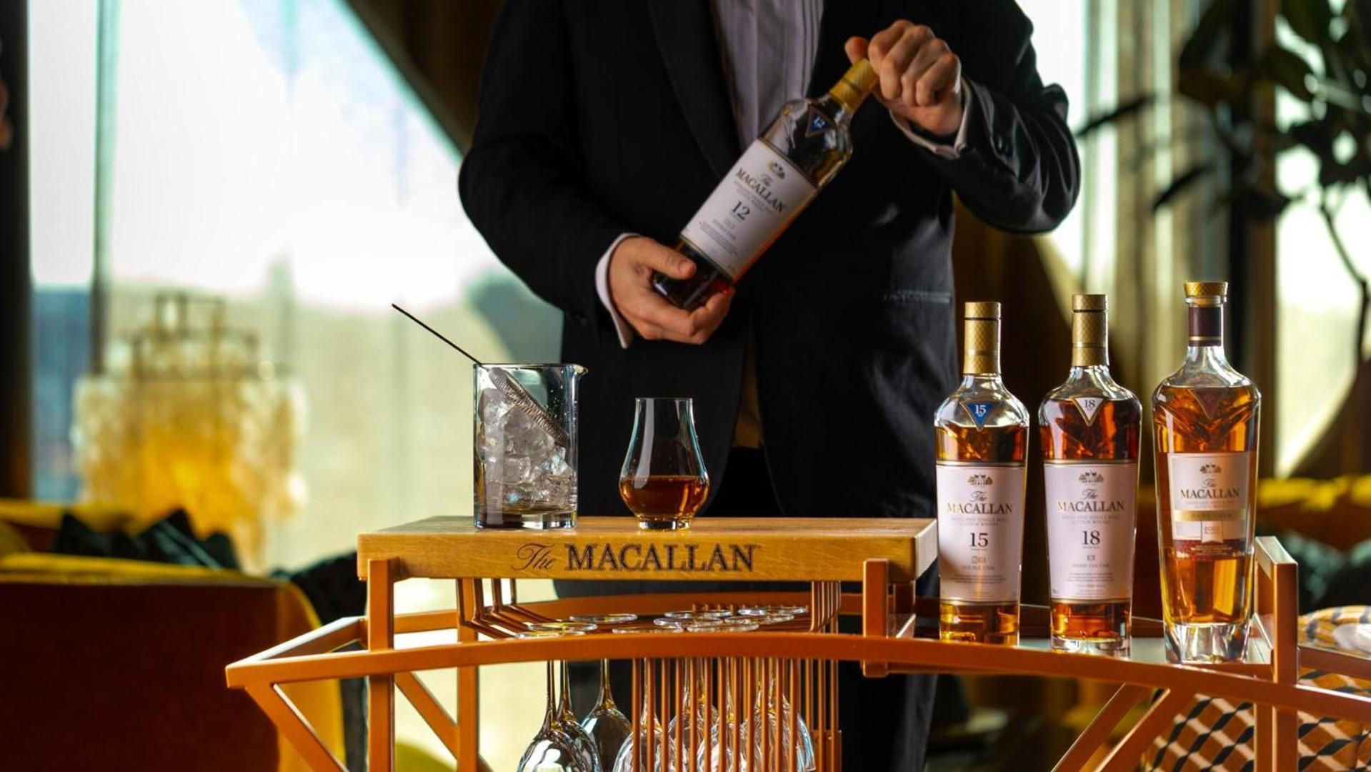 Hotel Jacyz Göteborg Exterior foto Macallan tasting trolley