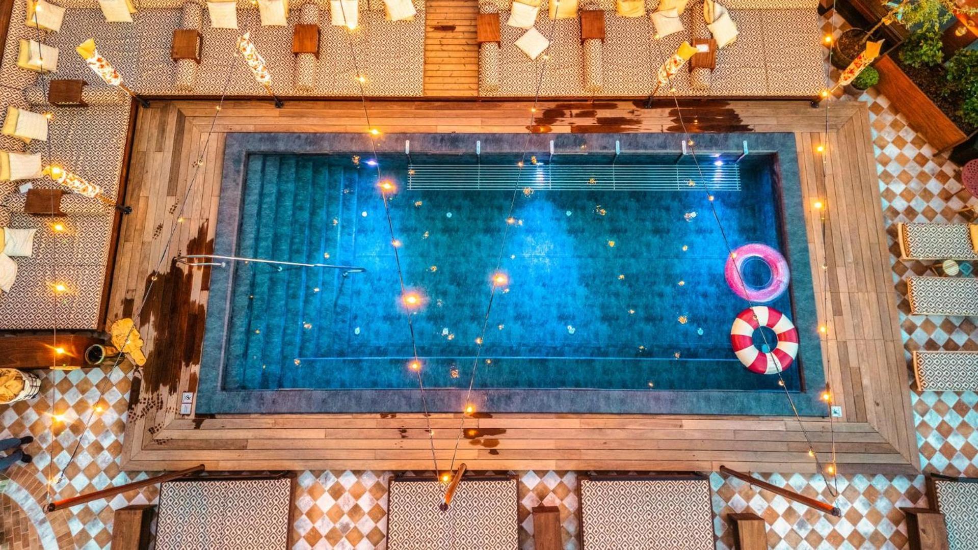 Hotel Jacyz Göteborg Exterior foto The swimming pool at the hotel